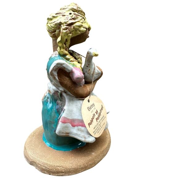 'Betsy the Goose Girl' from Poppets by Poppytrail, Helen Slater Metlox Pottery - Picture 6 of 9